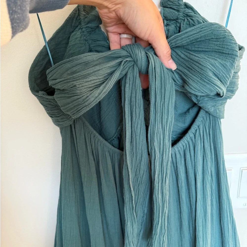 Dark Teal Ruffle Ruched Deep V-Neck Dress - Picture 5 of 6